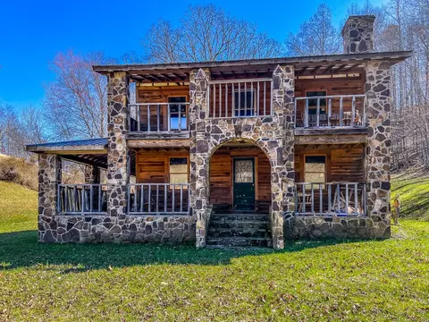 Undisclosed, Beattyville, KY 41311