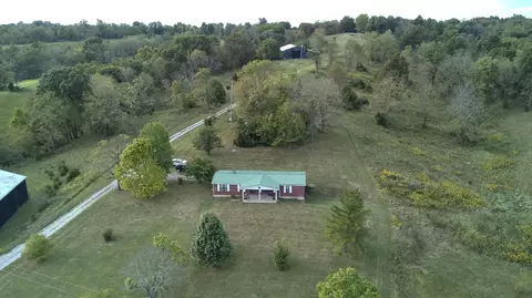 936 Gaines Rd, Stamping Ground, KY 40379