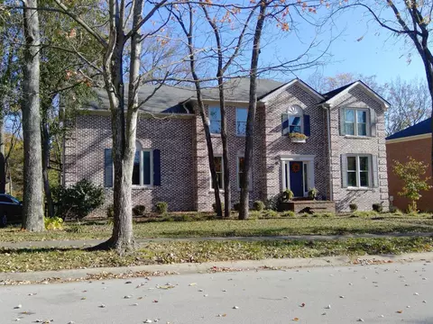 2213 Bonhaven Rd, Lexington, KY 40515