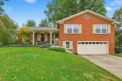 1885 Gayle Dr, Lexington, KY 40505