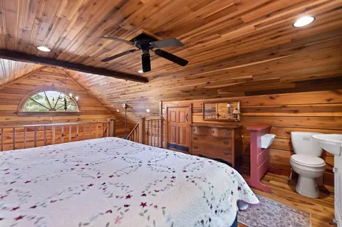 Bedroom - 249 Diamond Ln, Wallingford, KY 41093 photo 4 of 4