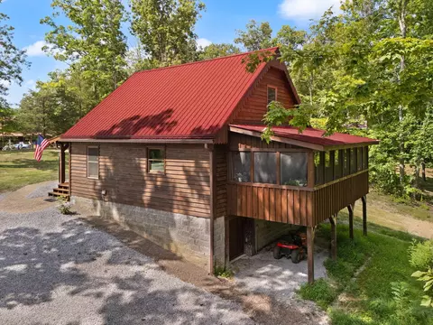 Exterior - 249 Diamond Ln, Wallingford, KY 41093 photo 15 of 17