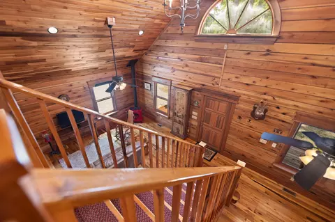 Entry Way - 249 Diamond Ln, Wallingford, KY 41093 photo 6 of 6