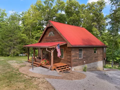 Exterior - 249 Diamond Ln, Wallingford, KY 41093 photo 3 of 17