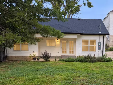 448 Stanley St, Frankfort, KY 40601
