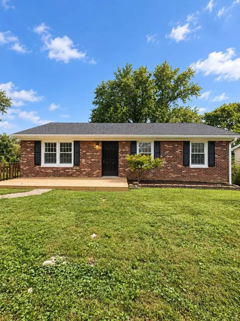 62 Oakland Ln, Harrodsburg, KY 40330