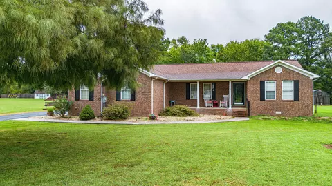 Exterior - 140 Caleb Dr, Mayfield, KY 42066 photo 6 of 6
