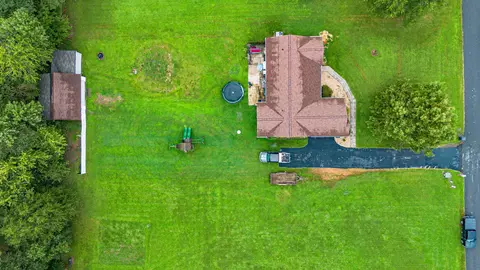 View/Area - 140 Caleb Dr, Mayfield, KY 42066 photo 2 of 5
