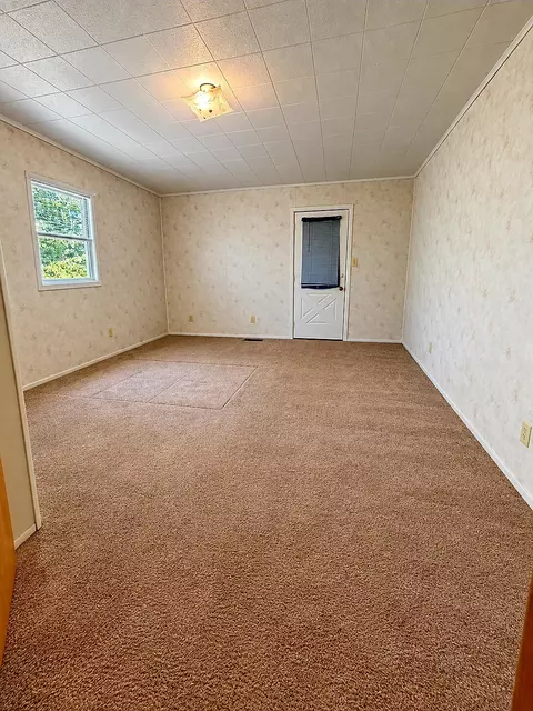 Bedroom - 110 Indian Camp Trl, Corbin, KY 40701 photo 1 of 2