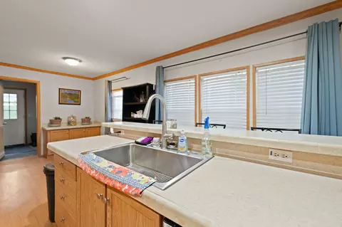 Kitchen - 180 Pacific Ave, Morehead, KY 40351 photo 5 of 6