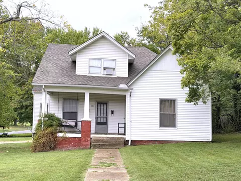 301 N 7th St, Murray, KY 42071 photo 5