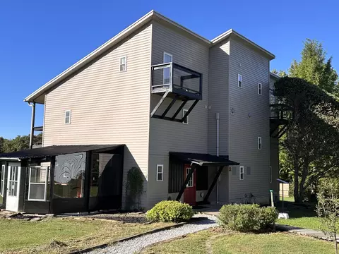 3350 Lebanon Rd, Bagdad, KY 40003