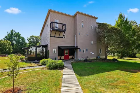 3350 Lebanon Rd, Bagdad, KY 40003