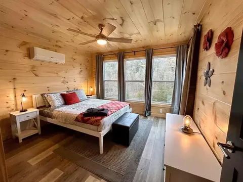 Bedroom - 216 Arch View Road Twin Arch Dev Rd, Stanton, KY 40380 photo 5 of 8