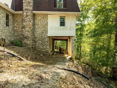 Exterior - 217 Edgewater Rd, Nancy, KY 42544 photo 5 of 6