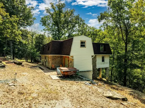 Exterior - 217 Edgewater Rd, Nancy, KY 42544 photo 4 of 6