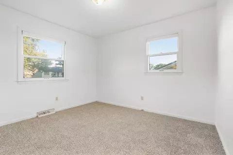 Bedroom - 112 Salter Rd, Berea, KY 40403 photo 4 of 7
