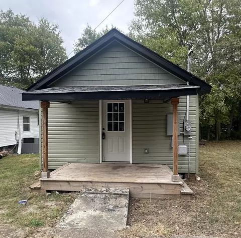 1410 Jones St, Hopkinsville, KY 42240