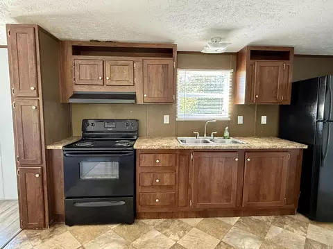 Kitchen - 239 Howards Creek Rd, Sandy Hook, KY 41171 photo 1 of 4