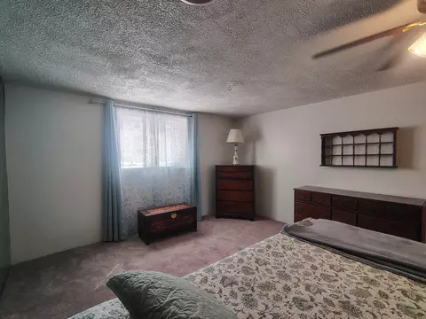 Bedroom - 385 E Main St, Lynch, KY 40855 photo 2 of 12