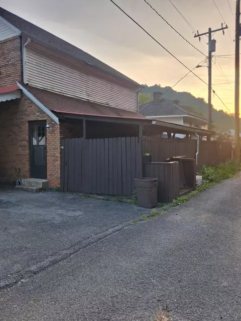 Exterior - 385 E Main St, Lynch, KY 40855 photo 5 of 5