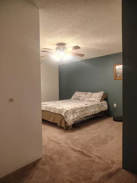 Bedroom - 385 E Main St, Lynch, KY 40855 photo 5 of 12
