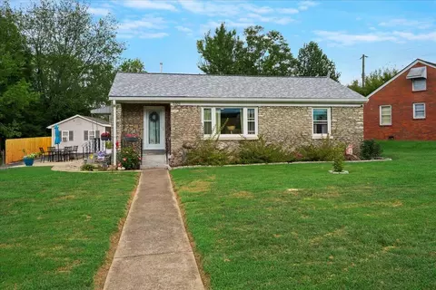 2206 Circle Dr, Lexington, KY 40505