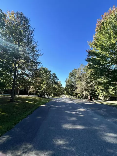 000 Lot Apt 11 Shelby Ln, Stanford, KY 40484