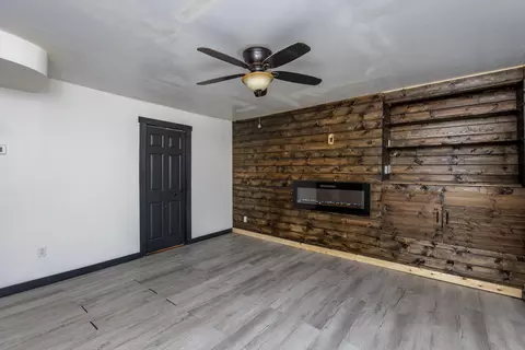 Living - 115 Ccc Bottom Rd, Mckee, KY 40447 photo 5 of 6