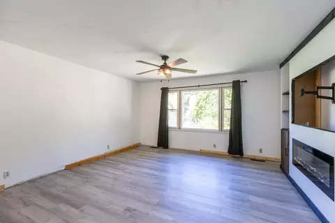 Living - 115 Ccc Bottom Rd, Mckee, KY 40447 photo 1 of 6