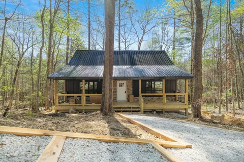 25 Joyful Springs Rd, Zoe, KY 41397
