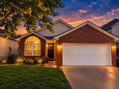 133 Clover Valley Dr, Lexington, KY 40511