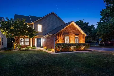 2161 Drummond Dr, Lexington, KY 40511
