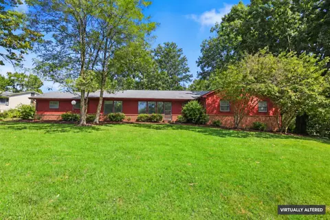 1272 Standish Way, Lexington, KY 40504