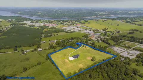 168 Bronston School Rd, Bronston, KY 42518