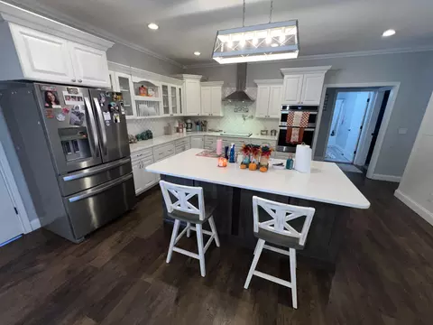 Kitchen - 11001 Cranston Rd, Morehead, KY 40351 photo 2 of 5