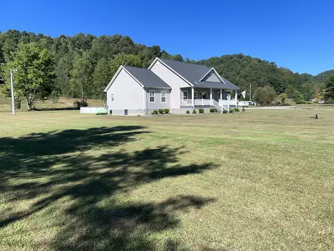 Exterior - 11001 Cranston Rd, Morehead, KY 40351 photo 7 of 21