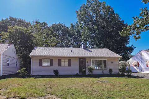 2556 Madison St, Paducah, KY 42001