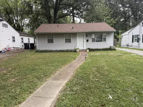 2979 Cornell St, Paducah, KY 42003
