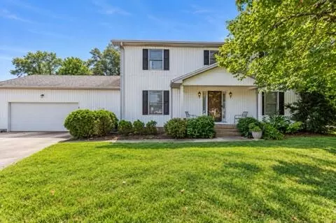 1512 Oak Ridge Ct, Hopkinsville, KY 42240