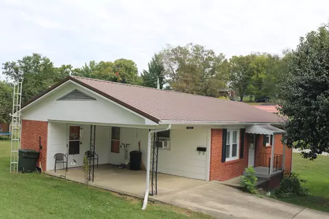 101 Robin Ln, Carlisle, KY 40311