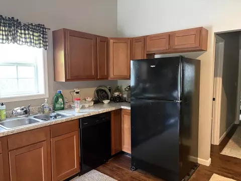 Kitchen - 133 Treebrook, Morehead, KY 40351 photo 1 of 2