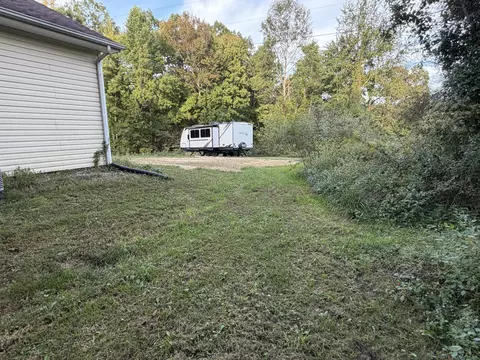 Exterior - 133 Treebrook, Morehead, KY 40351 photo 10 of 11