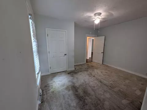 Bedroom - 407 W 15th St, Corbin, KY 40701 photo 3 of 3