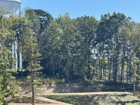 244 Malibu Dr, Corbin, KY 40701