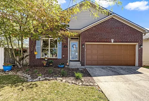 372 Lucille Dr, Lexington, KY 40511