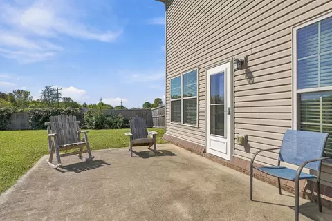 Exterior - 104 Julia Cir, Georgetown, KY 40324 photo 10 of 10