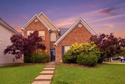 697 Cielo Vista Rd, Lexington, KY 40511