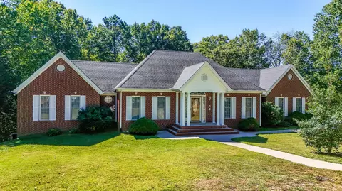 3095 Hill Springs Dr, London, KY 40744