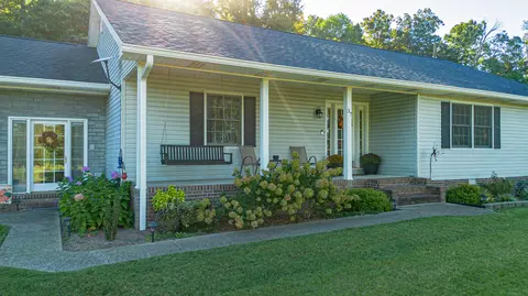 37 Wilson Dr, Marion, KY 42064